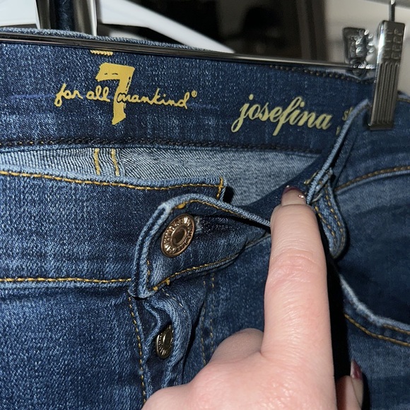 7 For All Mankind Jean - Picture 2 of 4